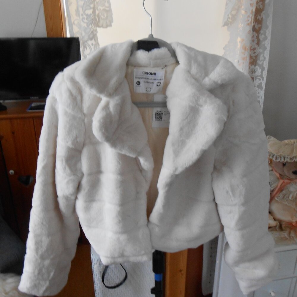 CI SONO FAUX FUR COAT-FOREVER 21-WOMEN'S SIZE L